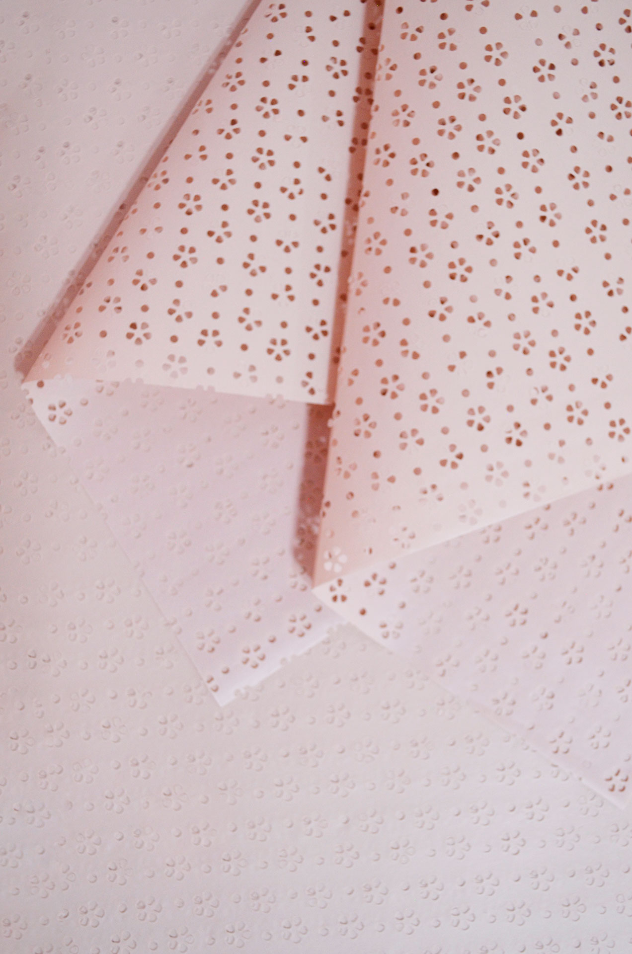 Papel picado Rosa bebe
